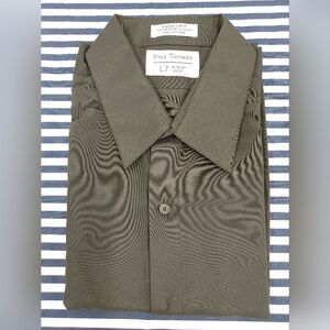 KYLE THOMAS BLACK MEN'S PLAIN FRONT REGULAR FIT POINT COLLAR DRESS SHIRT.